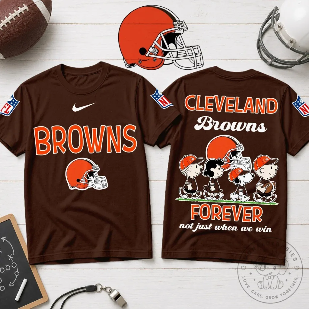 Cleveland Browns Football Peanuts Snoopy Forever Fan T-Shirt Cleveland Browns Football Peanuts Snoopy Forever Fan T-Shirt