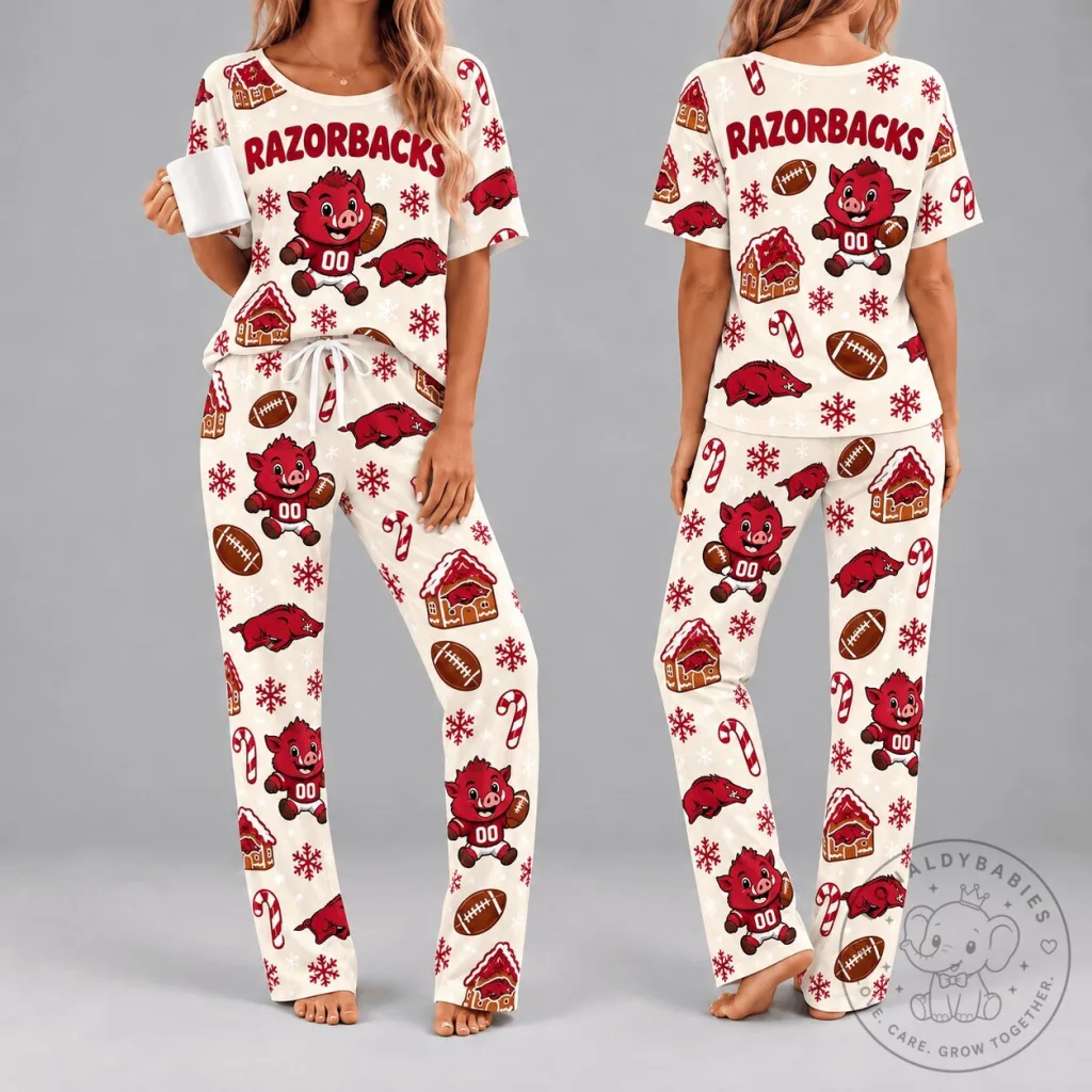 Arkansas Razorbacks Christmas Holiday Women's Two-Piece Pajamas Set Arkansas Razorbacks Christmas Holiday Women's Two-Piece Pajamas Set